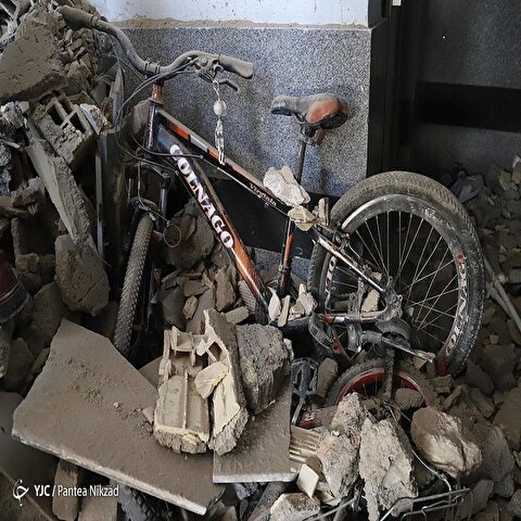 تصاویر:  انفجار شدید در یک ساختمان ۳ طبقه مسکونی در جوانمرد قصاب