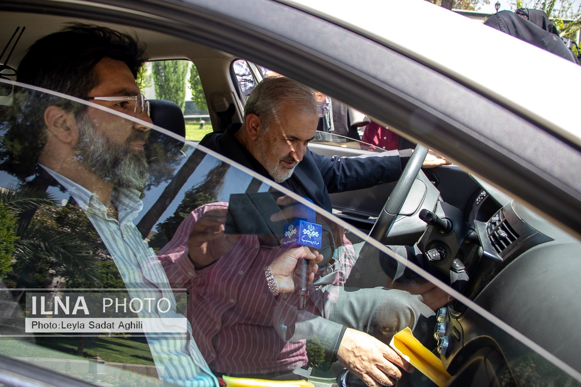 تصاویر: حاشیه هیئت دولت - ۲۵ مرداد