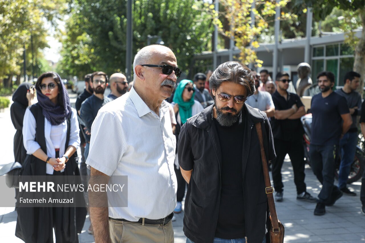 تصاویر: تشییع پیکر مرحوم محمدعلی اسماعیلی نوازنده پیشکسوت تمبک