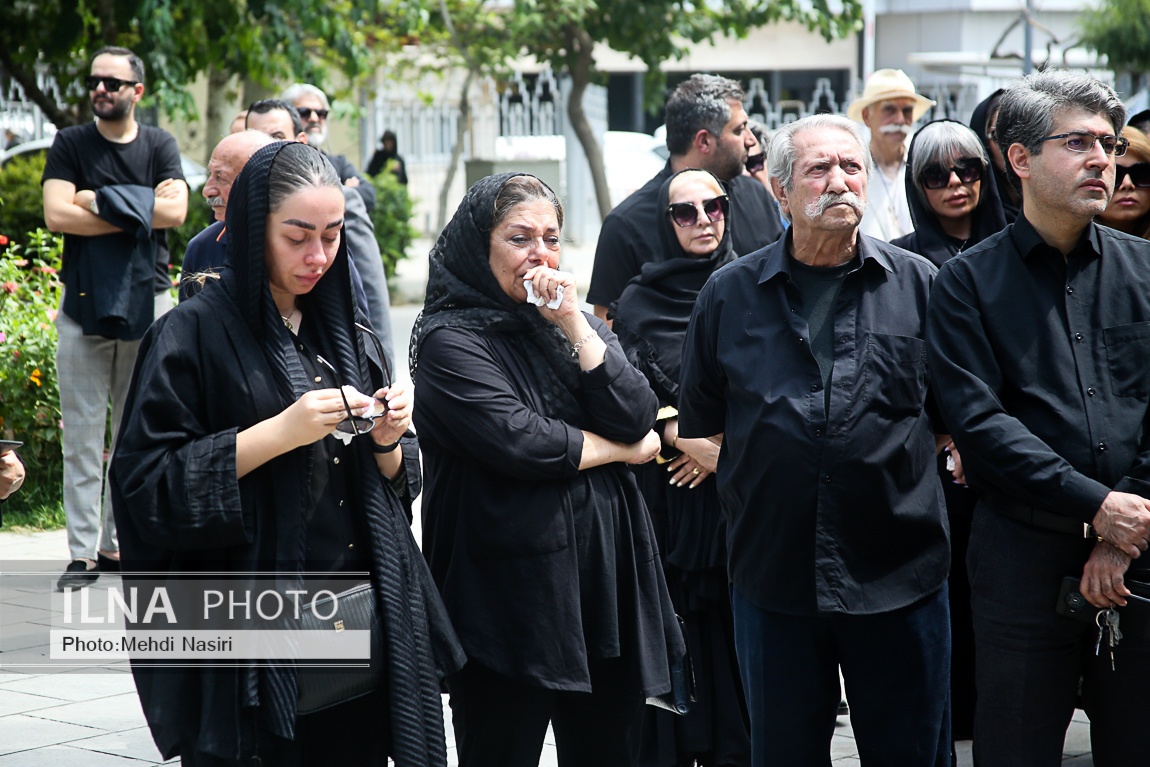 تصاویر: مراسم تشییع زنده‌یاد جلال شباهنگی