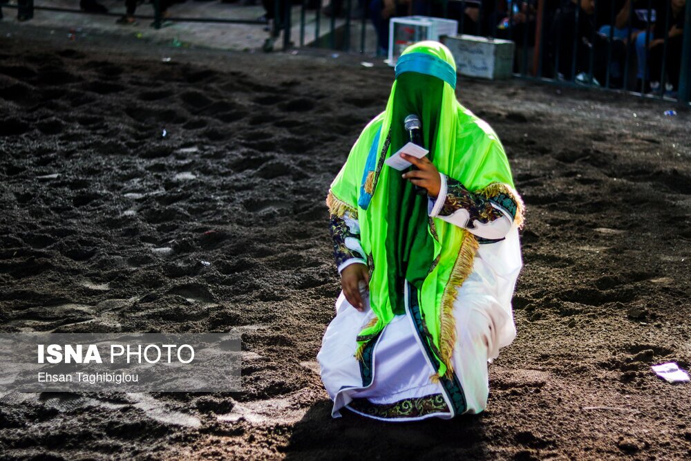 تصاویر:  تعزیه خوانی ۴۰۰ ساله شهر ارمغانخانه