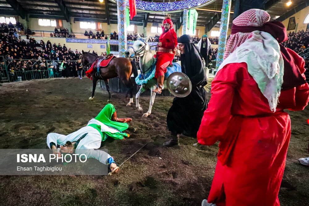 تصاویر:  تعزیه خوانی ۴۰۰ ساله شهر ارمغانخانه