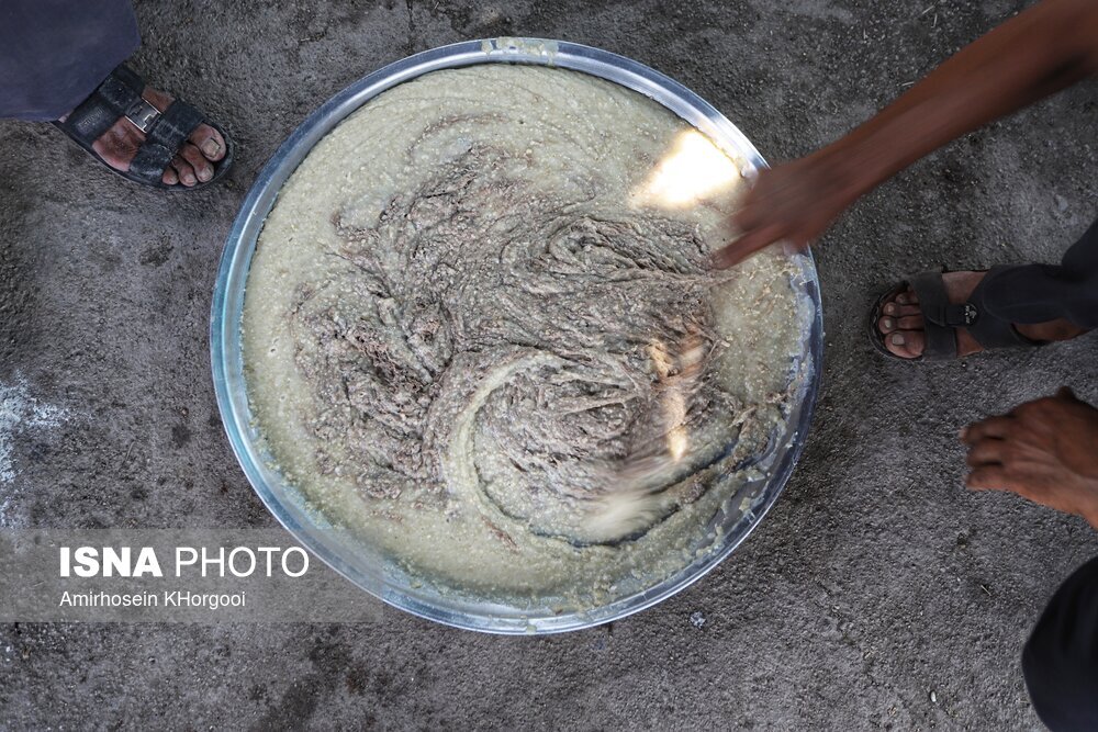 تصاویر: حلیم پزی سنتی فین هرمزگان