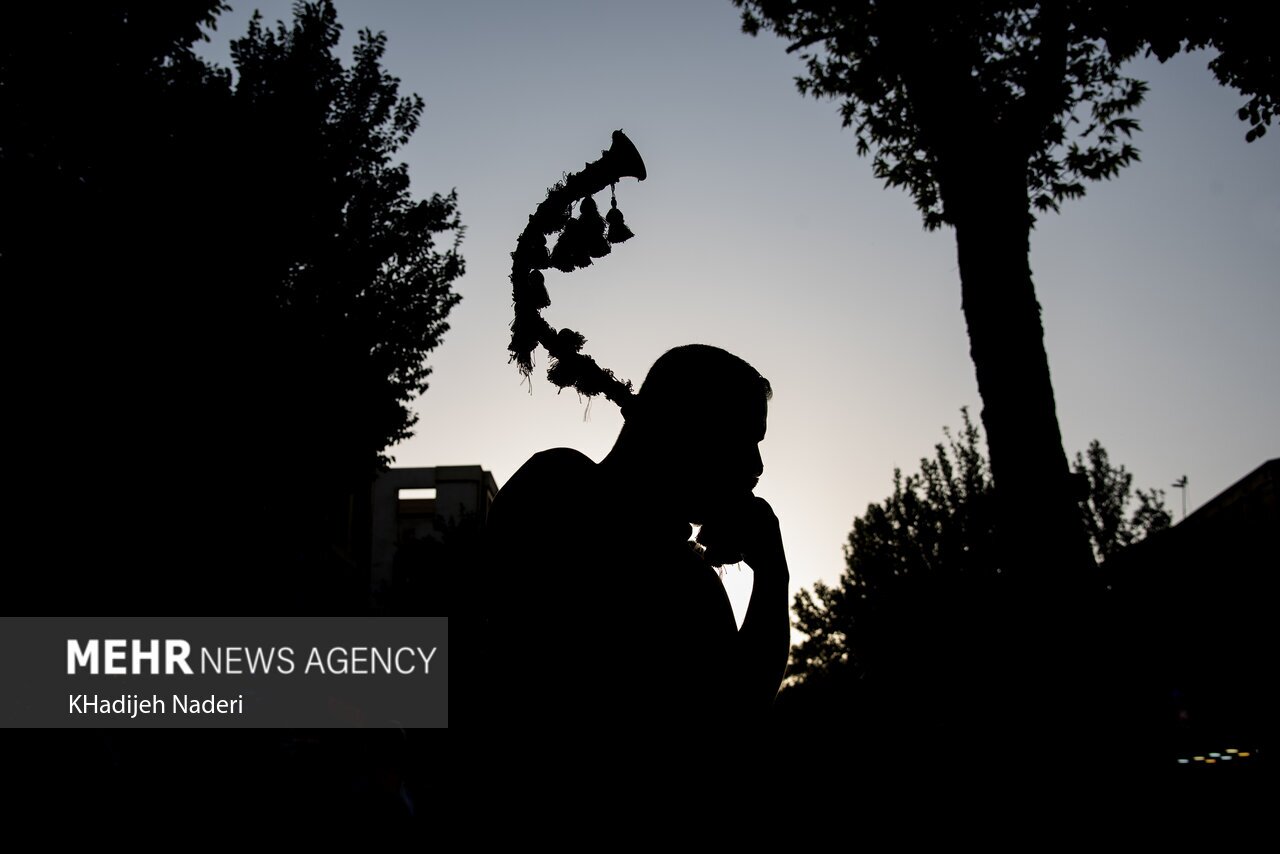 تصاویر: آئین عاشورایی - گذرچهارباغ اصفهان