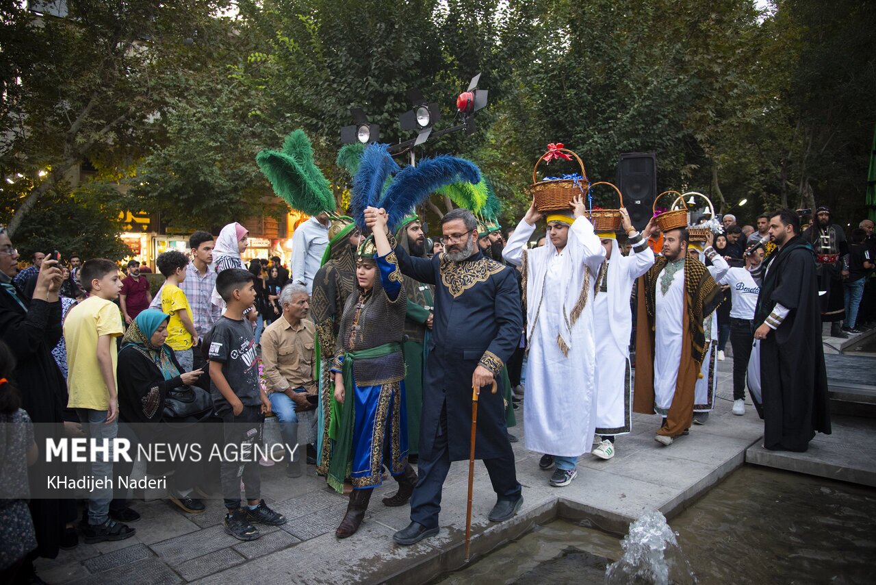 تصاویر: آئین عاشورایی - گذرچهارباغ اصفهان