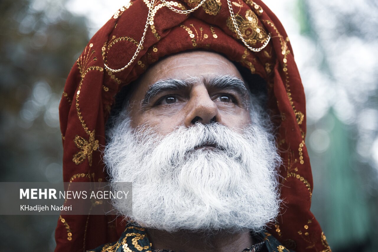 تصاویر: آئین عاشورایی - گذرچهارباغ اصفهان