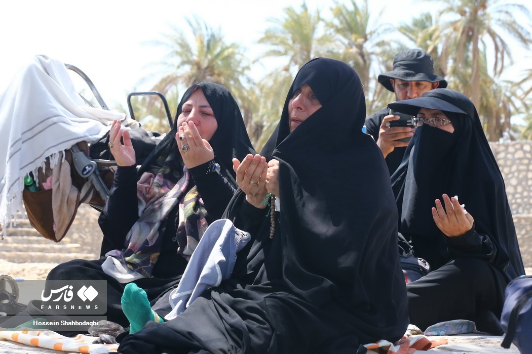 تصاویر: روضه زائران امام حسین(ع) در رود فرات