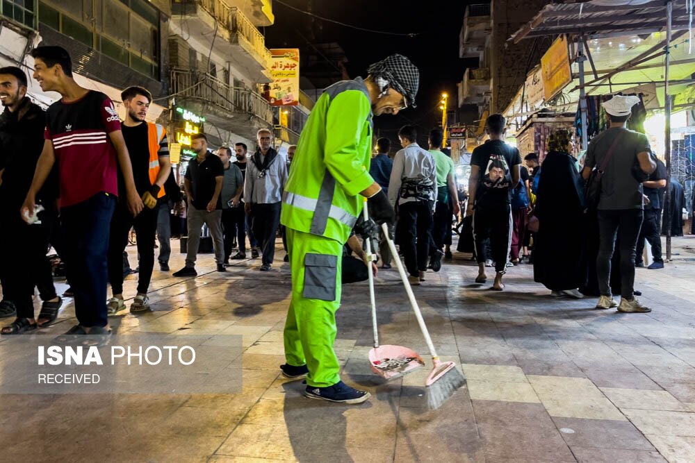 تصاویر: خدمت رسانی پاکبانان شهرداری تهران در نجف و کربلا