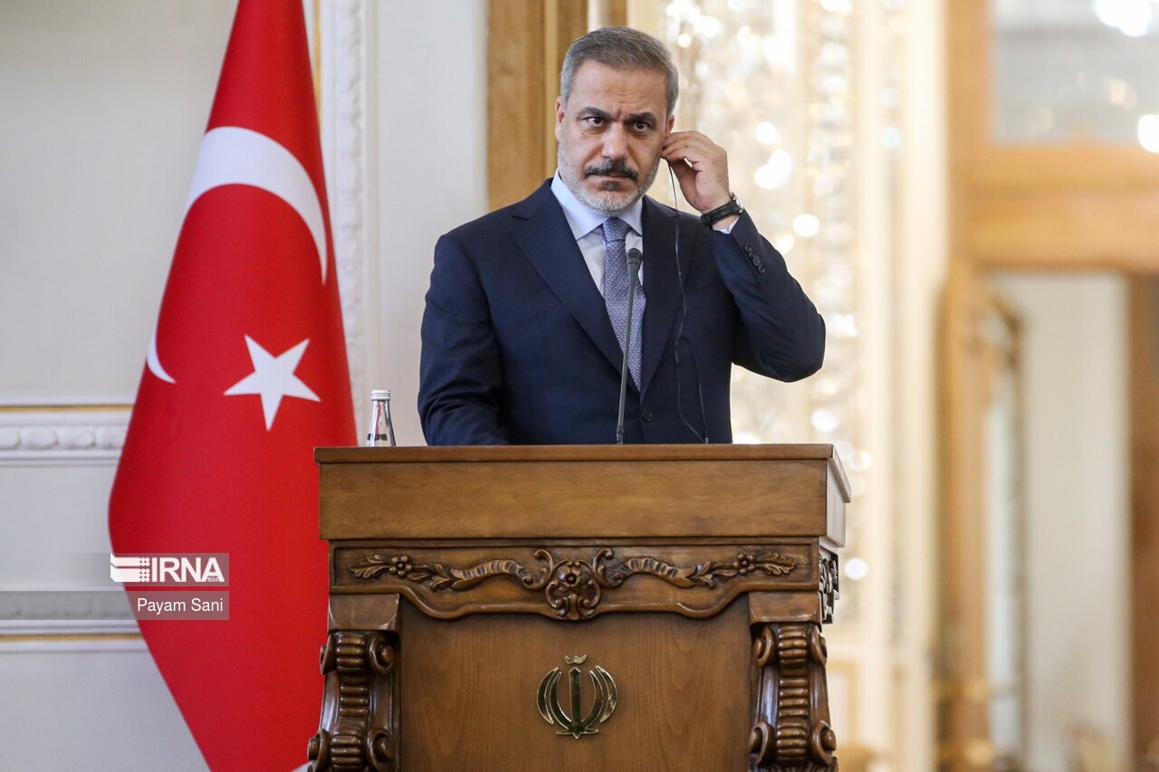 تصاویر: دیدار وزرای خارجه ترکیه و ایران