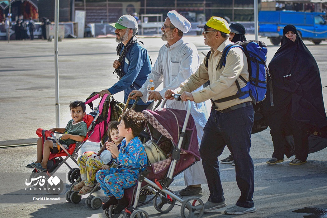 تصاویر: زائر اولی‌ها در راه «کربلا»