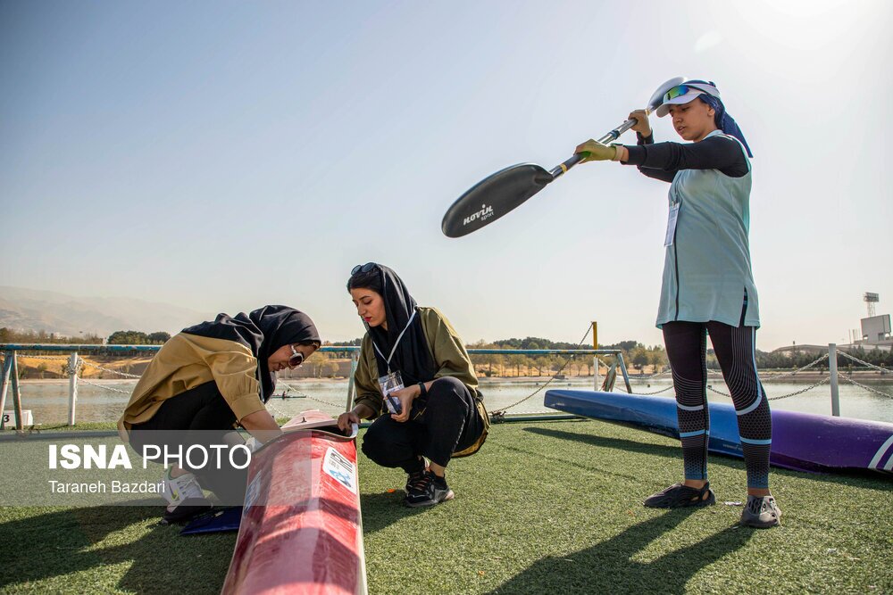 تصاویر: مسابقات المپیاد استعداد‌های برتر قایقرانی بانوان کشور