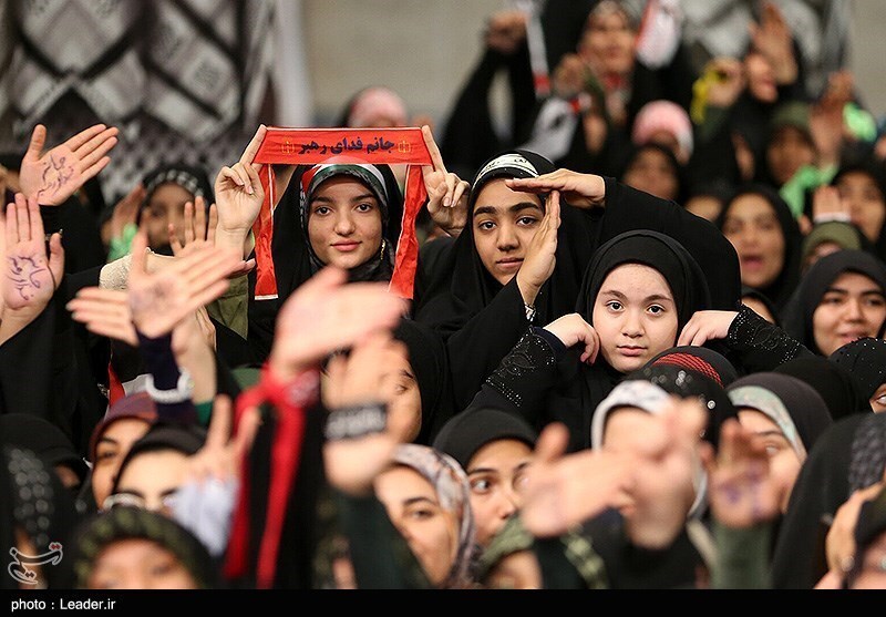 تصاویر:  دیدار دانش‌آموزان و دانشجویان با مقام معظم رهبری