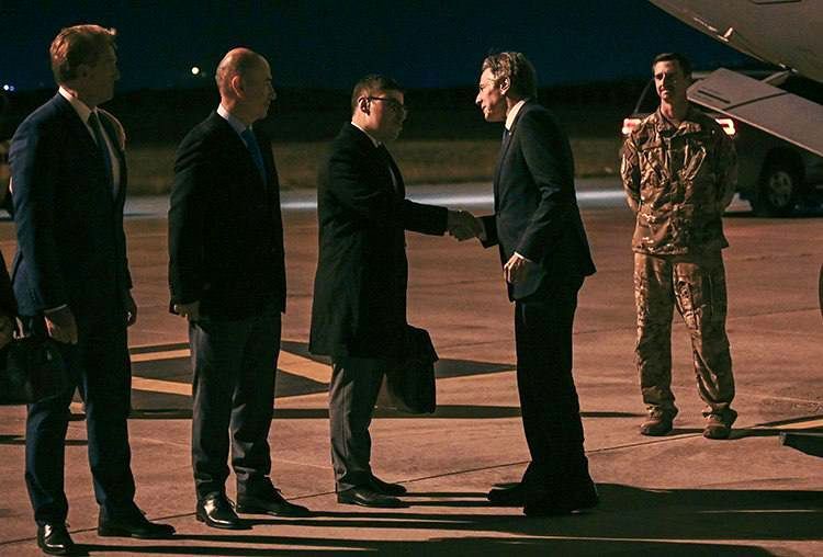 ویدیو / استقبال سرد از وزیر خارجه آمریکا در ترکیه