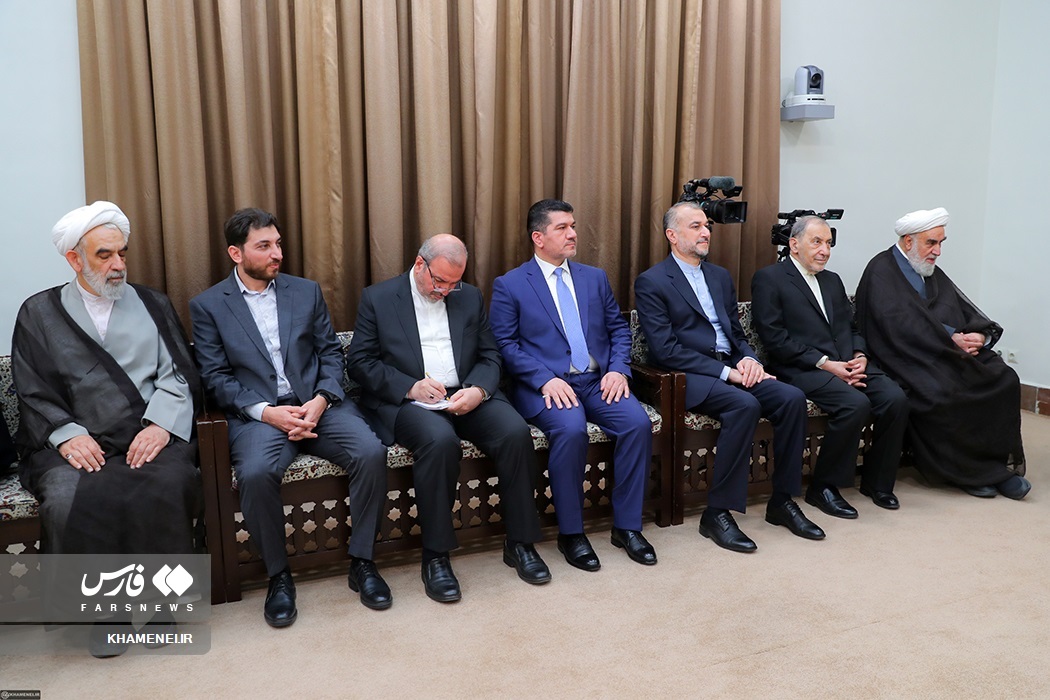 تصاویر: دیدار نخست‌وزیر عراق با رهبر انقلاب اسلامی