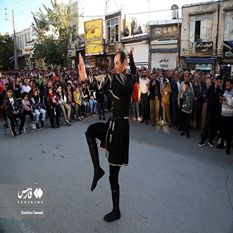 تصاویر: جشنواره ملی موسیقی خیابانی اقوام ایرانی