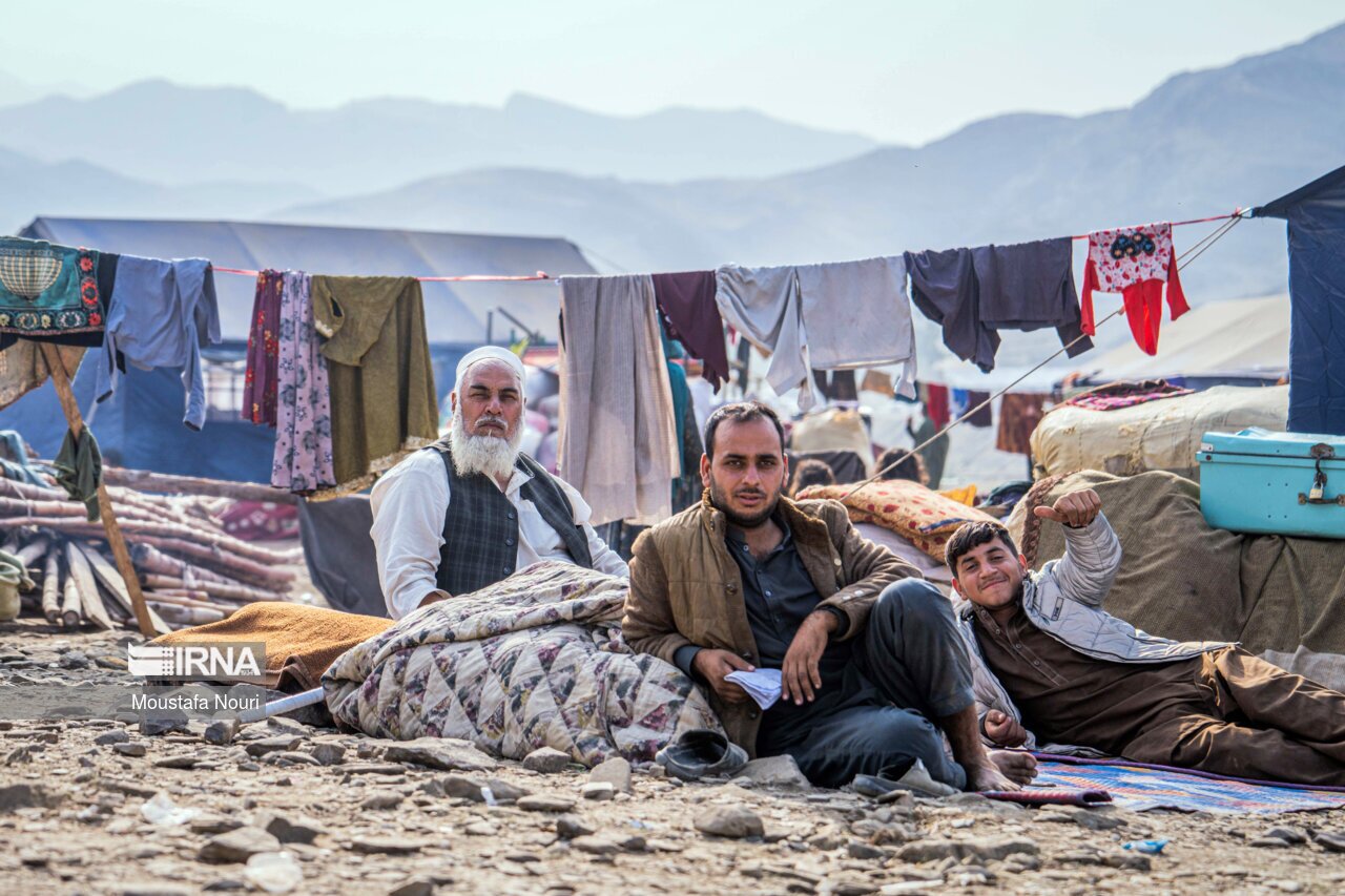 تصاویر: کمپ مهاجران افغانستانی در منطقه مرزی تورخم