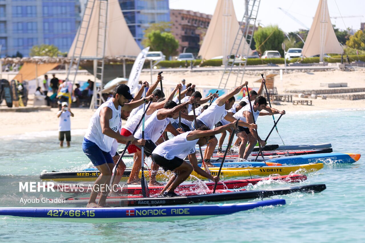تصاویر: مسابقات قهرمانی «کیبل اسکی» و «پدل بورد» کشور در کیش
