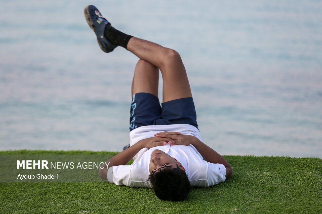 تصاویر: مسابقات قهرمانی «کیبل اسکی» و «پدل بورد» کشور در کیش