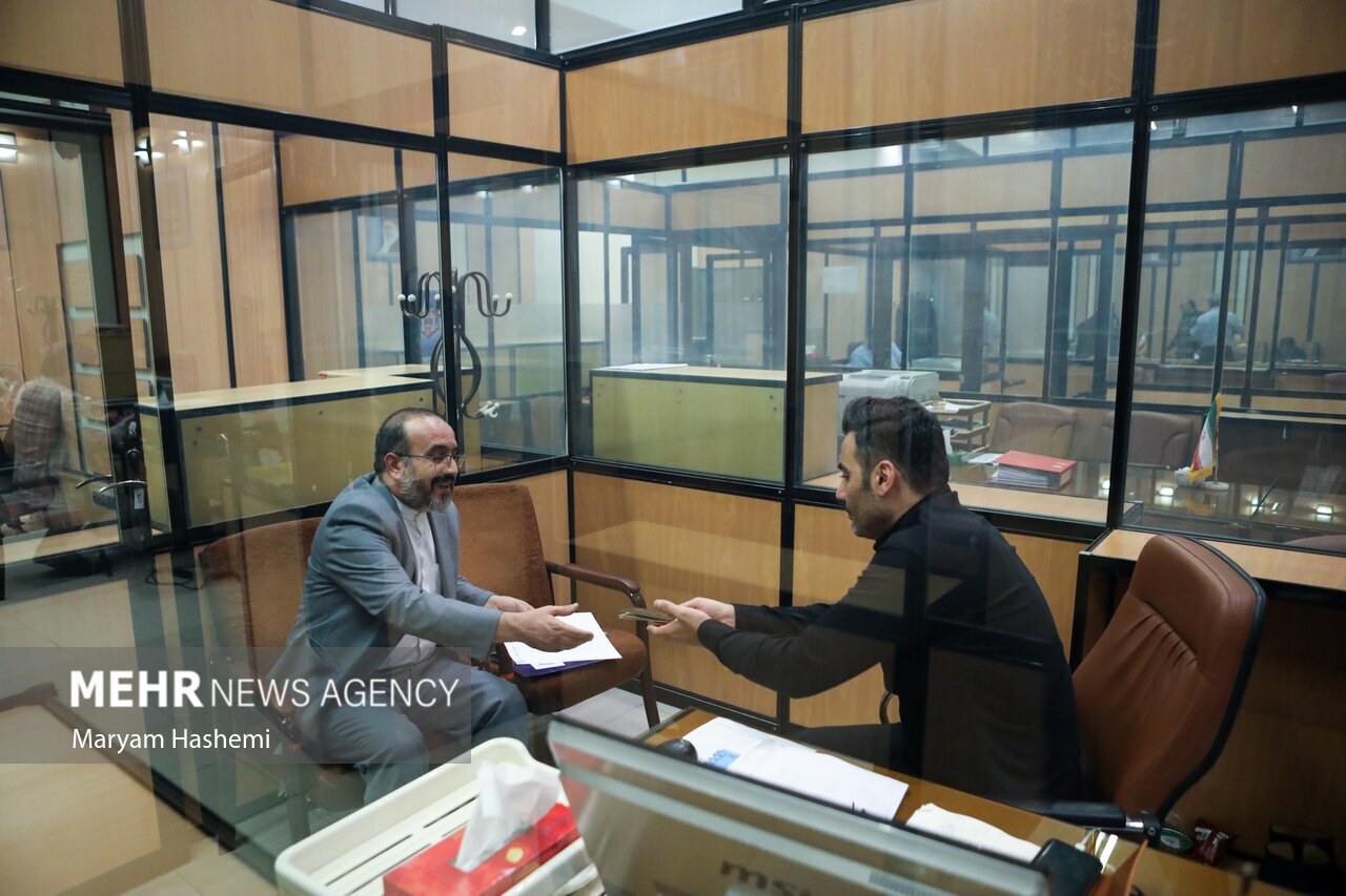 تصاویر: آخرین روز نام نویسی داوطلبان مجلس خبرگان رهبری