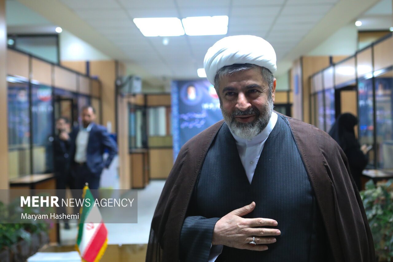 تصاویر: آخرین روز نام نویسی داوطلبان مجلس خبرگان رهبری