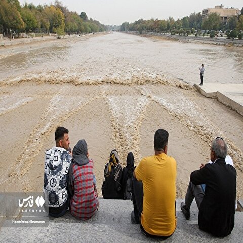 تصاویر: جاری شدن آب در زاینده‌رود