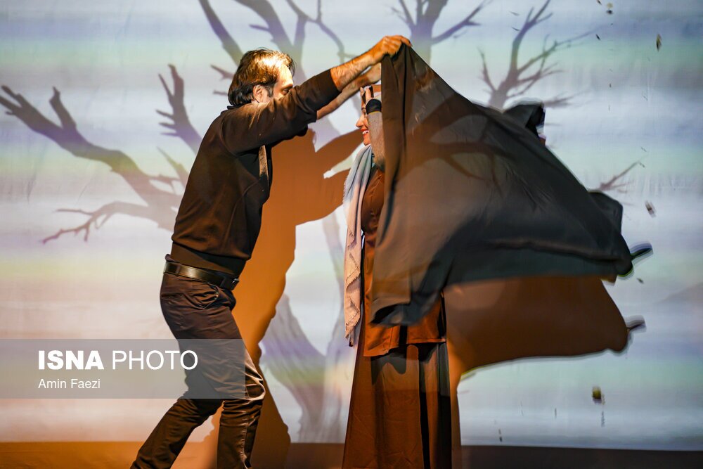 تصاویر: سومین روز از جشنواره تئاتر استان فارس