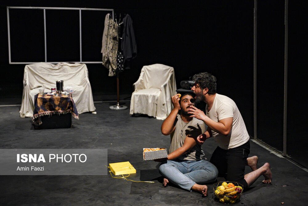 تصاویر: سومین روز از جشنواره تئاتر استان فارس