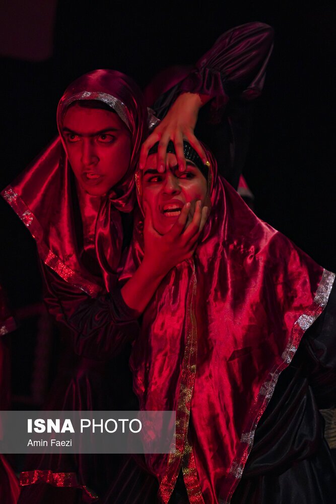 تصاویر: سومین روز از جشنواره تئاتر استان فارس