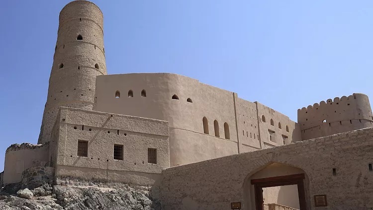 «شهر جن‌ها» در صحرای عمان و افسانه‌هایی جادویی که دهان به دهان روایت می‌شوند