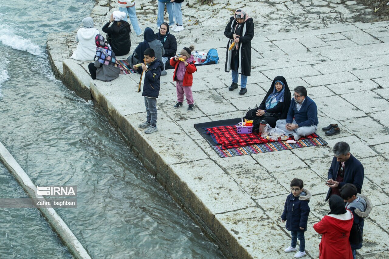 تصاویر: زاینده رود؛ چشم و چراغ اصفهان