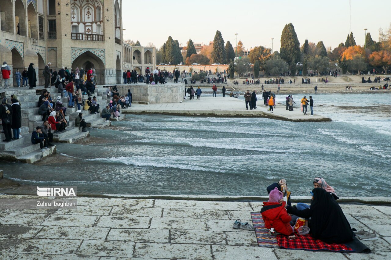 تصاویر: زاینده رود؛ چشم و چراغ اصفهان