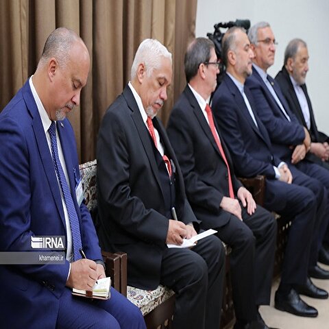 تصاویر: دیدار رئیس جمهور کوبا با رهبر انقلاب