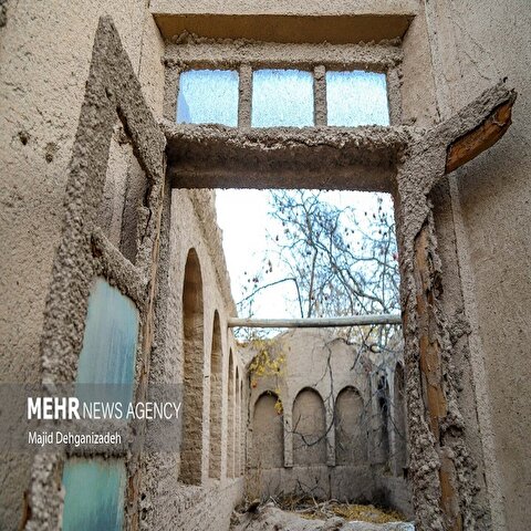 تصاویر: موریانه‌ها به جان بافت‌های قدیمی تفت افتادند