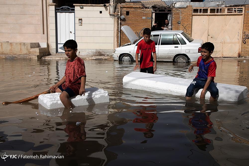 تصاویر: خسارات سیلاب و آبگرفتگی به شهروندان سربندر