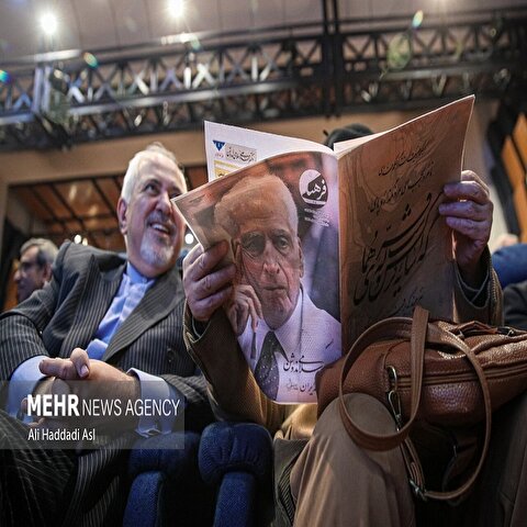 تصاویر: مراسم تشییع پیکر مرحوم دکتر محمد علی اسلامی ندوشن