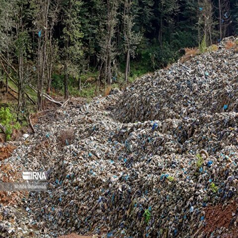 تصاویر: بحران زباله در جنگل های سراوان