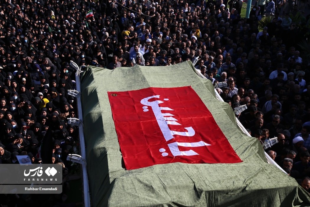 تصاویر: آئین تشییع پیکر شهدای گمنام در ایران