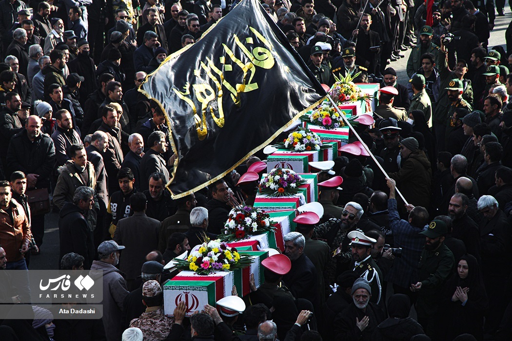 تصاویر: آئین تشییع پیکر شهدای گمنام در ایران