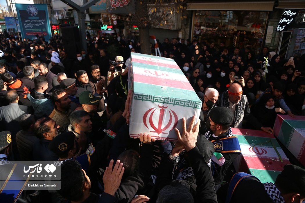 تصاویر: آئین تشییع پیکر شهدای گمنام در ایران