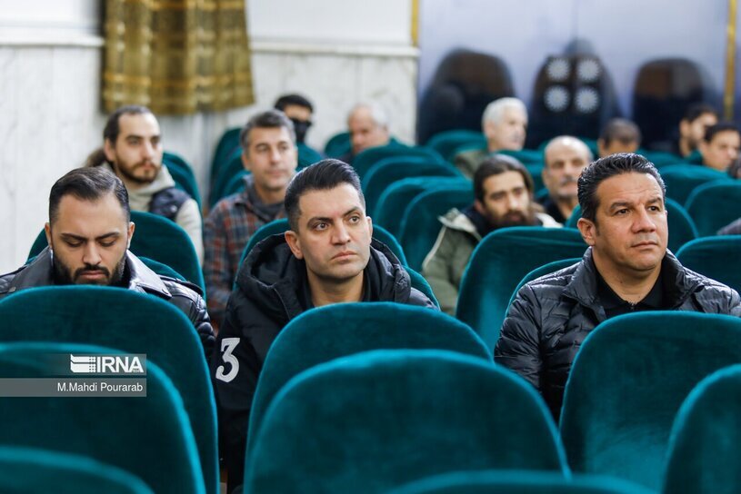 تصاویر: مراسم ترحیم مادر محمدحسین میثاقی