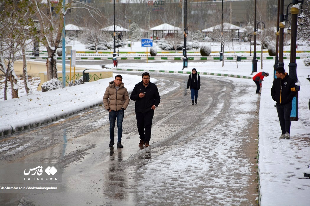 تصاویر: «برف پاییزی» در اردبیل
