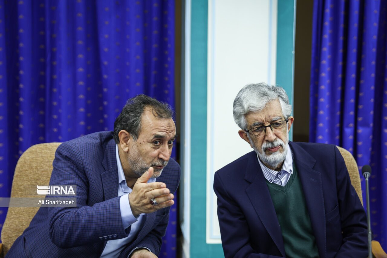 تصاویر: جلسه شورای عالی انقلاب فرهنگی
