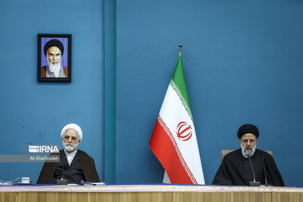 تصاویر: جلسه شورای عالی انقلاب فرهنگی