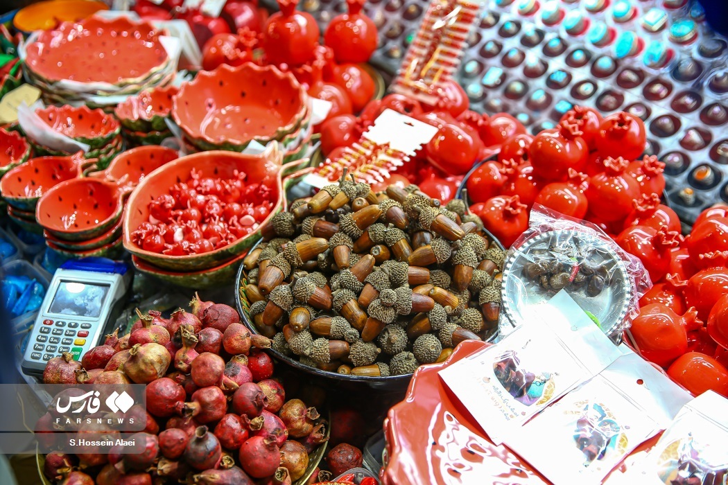 تصاویر: بازار خرید «شب یلدا» در تهران