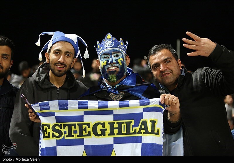 تصاویر: دیدار تیم های استقلال تهران و ذوب‌آهن اصفهان