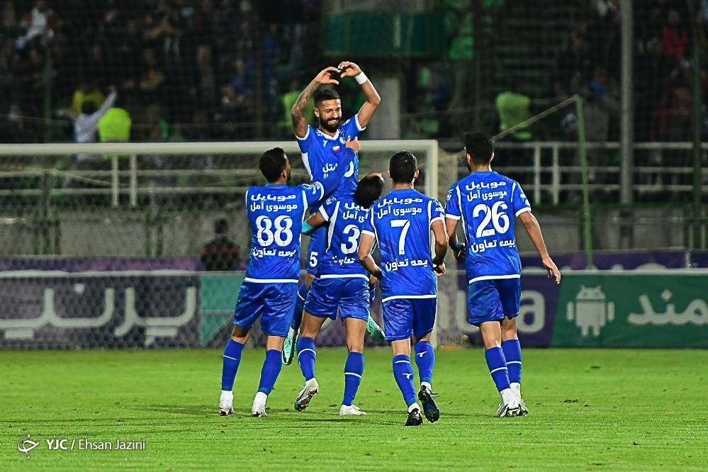 تصاویر: دیدار تیم های استقلال تهران و ذوب‌آهن اصفهان