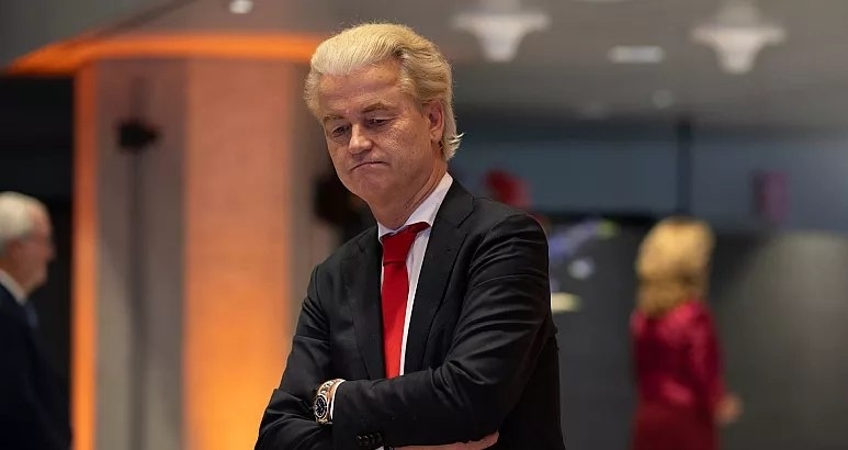 خیرت ویلدرس: لازم شد مواضع را تعدیل می‌کنم و نخست وزیر هلند زیبا می‌شوم