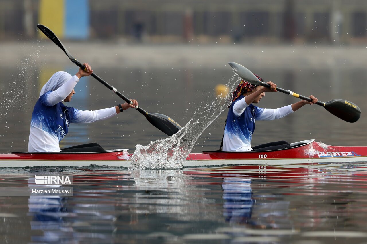 تصاویر: مسابقات قایقرانی آب های آرام