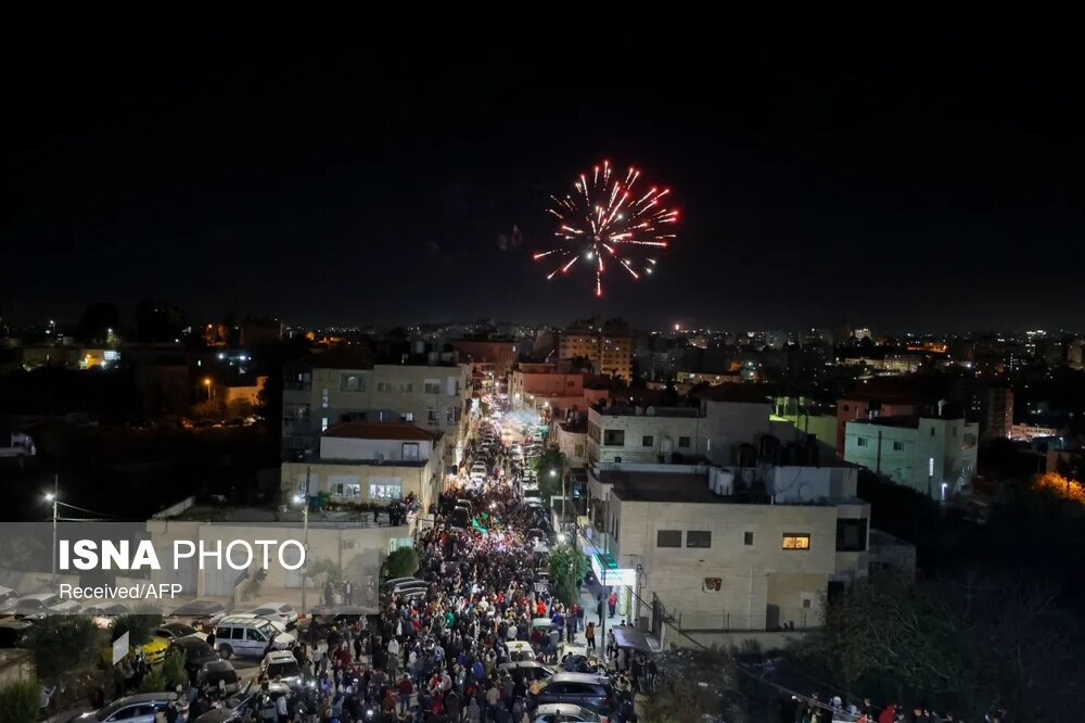 تصاویر: تبادل ۳۹ اسیر فلسطینی با ۱۳ اسیر اسرائیلی