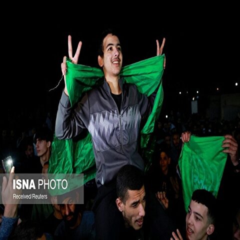 تصاویر: تبادل ۳۹ اسیر فلسطینی با ۱۳ اسیر اسرائیلی